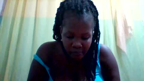 Snapshot of taliah254 chatting on July 18, 5:28 pm taliah254 online show from July 18, 5:28 pm