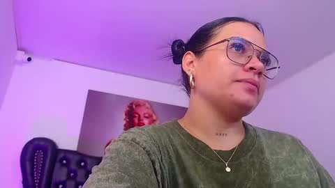 Snapshot of taliana36 chatting on February 3, 12:47 pm taliana36 online show from February 3, 12:47 pm