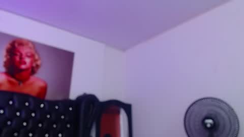 Snapshot of taliana36 chatting on February 12, 1:59 pm taliana36 online show from February 12, 1:59 pm