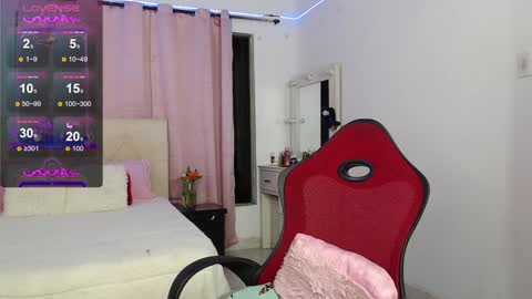 taliana  modelo independiente online show from December 21, 7:24 am
