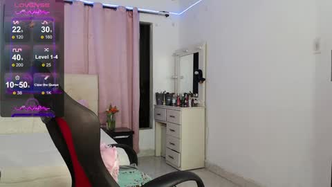 taliana  modelo independiente online show from December 22, 3:55 am
