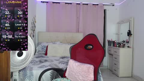 taliana  modelo independiente online show from January 24, 2:07 am