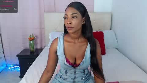 taliana  modelo independiente online show from March 11, 6:53 am