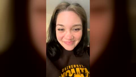 Talia online show from June 16, 4:04 am