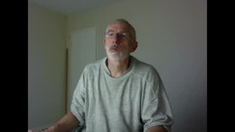 Jack Pierrot online show from October 15, 6:52 pm