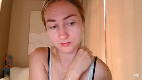  Kira  online show from September 13, 5:29 am