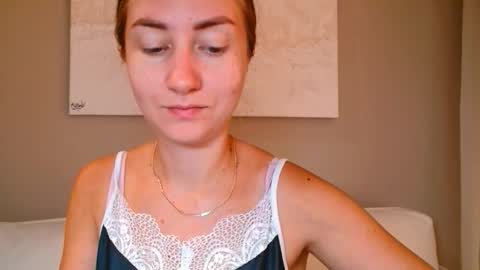  Kira  online show from October 21, 5:52 am