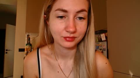  Kira  online show from February 28, 7:09 am