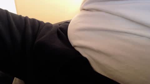 Snapshot of talkativenerd chatting on December 13, 5:54 pm Talkativenerd online show from December 13, 5:54 pm