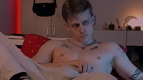 Colin online show from March 19, 3:16 pm