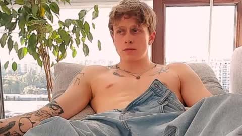 Colin online show from May 26, 4:03 pm