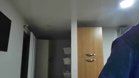 Snapshot of talktome4 chatting on December 15, 3:00 am talktome4 online show from December 15, 3:00 am