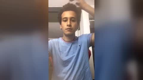 Snapshot of talktome4 chatting on January 19, 1:31 am talktome4 online show from January 19, 1:31 am