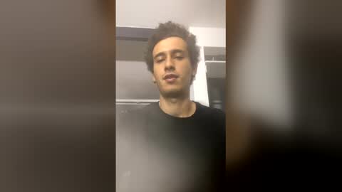 Snapshot of talktome4 chatting on February 2, 2:32 am talktome4 online show from February 2, 2:32 am