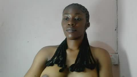 tallnsexydee online show from August 7, 12:18 pm