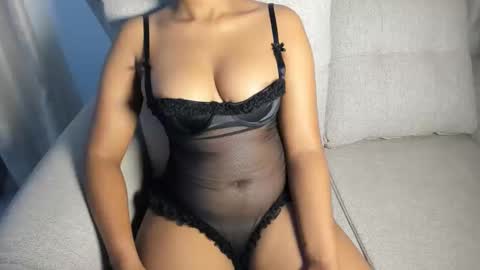 Jade online show from October 30, 4:14 am