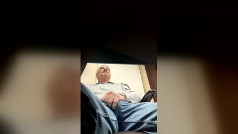 Snapshot of talltexxxan chatting on January 15, 12:37 am talltexxxan online show from January 15, 12:37 am