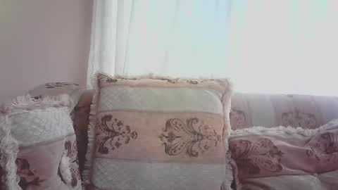 Tallulah online show from April 4, 8:39 pm