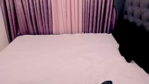 Snapshot of tally_pleasure chatting on March 6, 12:01 pm tally_pleasure online show from March 6, 12:01 pm