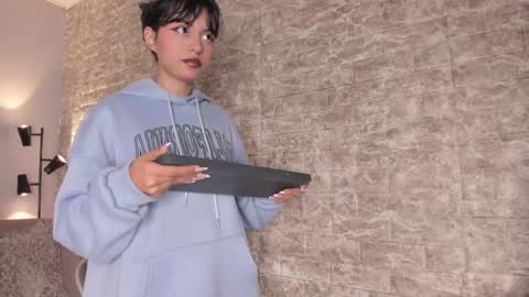 Tami  online show from February 11, 12:27 pm