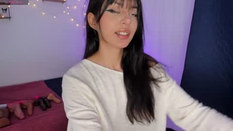 Snapshot of tamara_aluna_ chatting on June 27, 2:44 pm Tamy online show from June 27, 2:44 pm