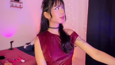 Snapshot of tamara_aluna_ chatting on August 3, 6:44 pm Tamy online show from August 3, 6:44 pm