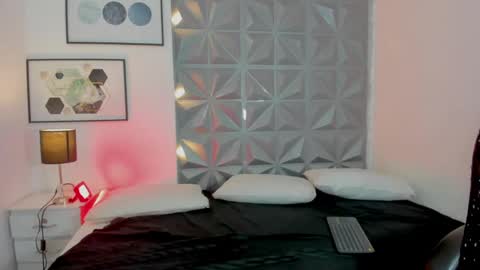 tamara_rouse57 online show from September 30, 6:07 am