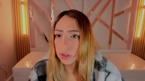 Snapshot of tamara_tp chatting on February 3, 12:43 pm Tamara online show from February 3, 12:43 pm