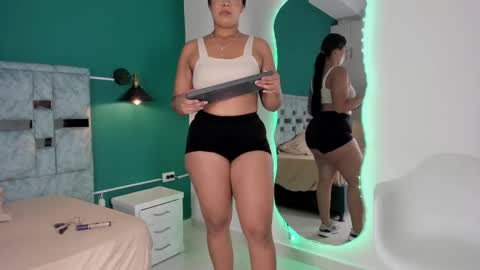 tamaraa online show from November 11, 12:16 pm