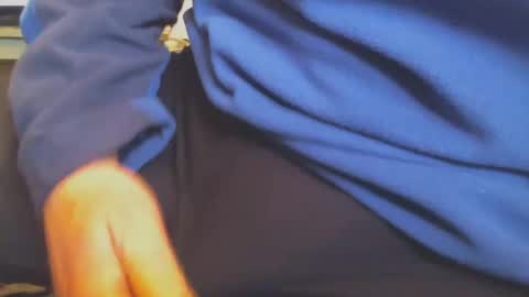 Snapshot of tambay2 chatting on February 12, 12:33 pm tambay2 online show from February 12, 12:33 pm