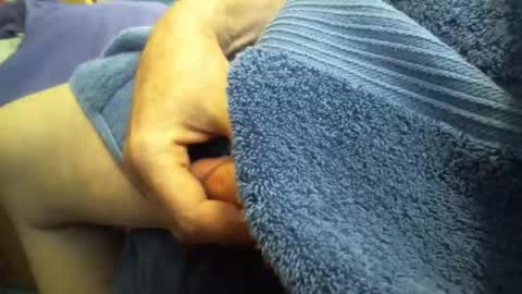 Snapshot of tambay2 chatting on November 1, 11:01 am tambay2 online show from November 1, 11:01 am