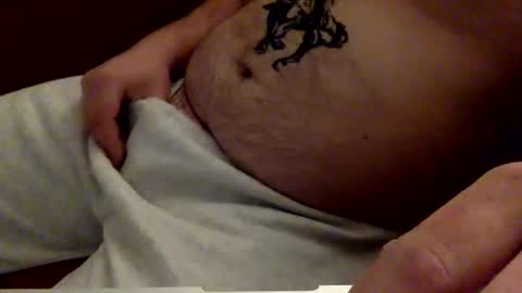 Snapshot of tamed_impala666 chatting on February 22, 1:40 am tamed_impala666 online show from February 22, 1:40 am