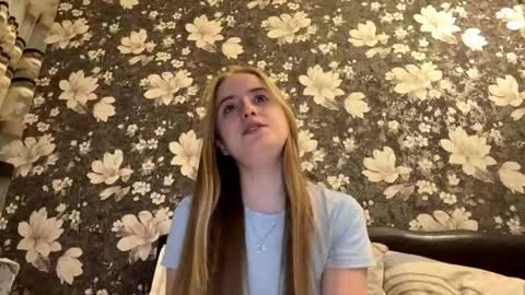 Karina online show from May 17, 6:26 pm