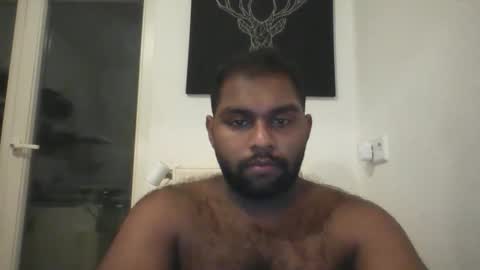 tamilpaiyan09 online show from February 22, 9:02 pm