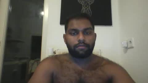 tamilpaiyan09 online show from March 1, 10:01 pm