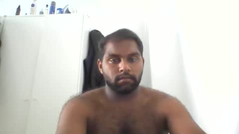 tamilpaiyan09 online show from May 26, 12:56 pm