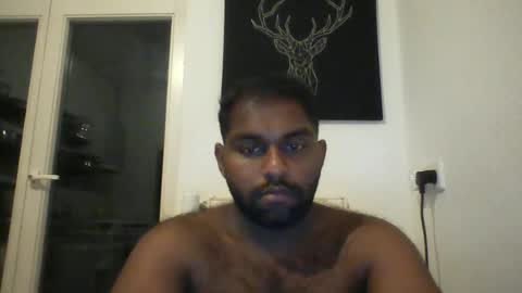 tamilpaiyan09 online show from June 15, 9:06 pm