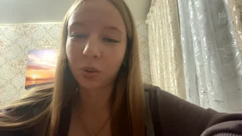 Jenny online show from April 10, 4:23 pm