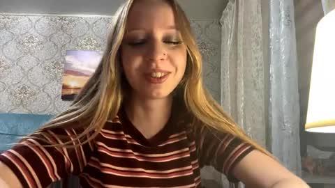 Snapshot of tammiglembocki chatting on May 22, 4:01 pm Jenny online show from May 22, 4:01 pm