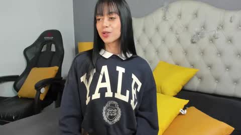 Tammy  online show from December 19, 9:28 pm