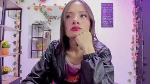 Snapshot of tammy_thompson_ chatting on December 16, 12:54 pm tammy_thompson_ online show from December 16, 12:54 pm