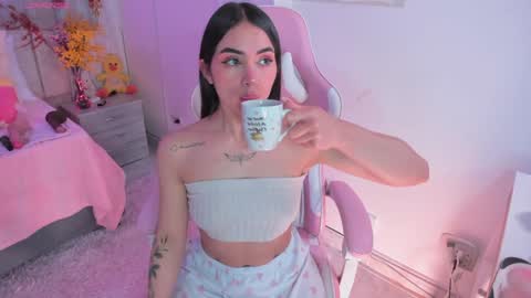 Tammy online show from December 27, 8:39 pm