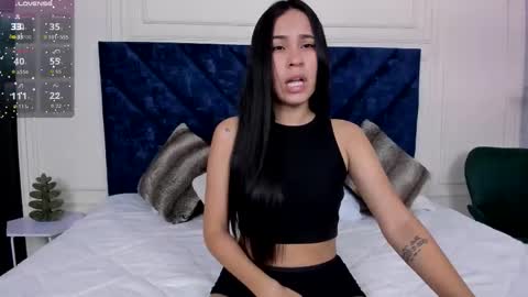 Snapshot of tammylee__ chatting on February 11, 12:37 am Salome online show from February 11, 12:37 am