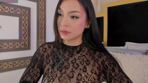 Snapshot of tamy_honey chatting on February 8, 7:59 pm Tamy online show from February 8, 7:59 pm
