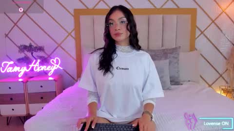 Snapshot of tamy_honey chatting on September 11, 11:27 pm Tamy online show from September 11, 11:27 pm