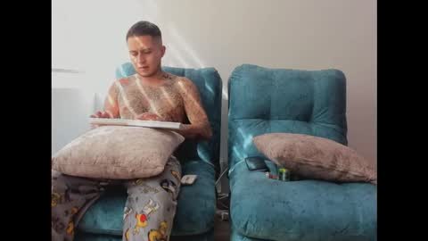 Snapshot of tamy_ian chatting on December 1, 1:49 pm Tamy ian online show from December 1, 1:49 pm