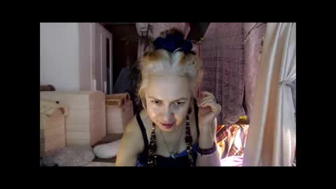 Milena online show from December 21, 2:13 pm