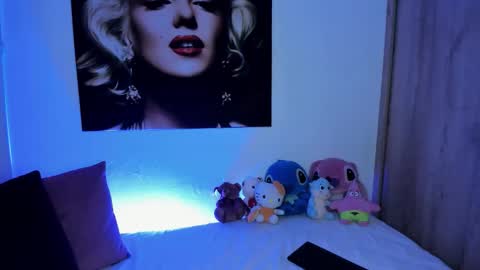 tania06 online show from December 4, 1:20 pm