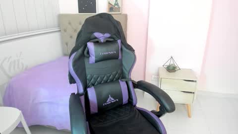 Tania  online show from October 28, 2:31 pm