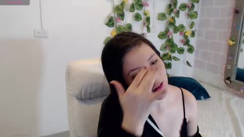 Tania  online show from October 18, 4:08 pm